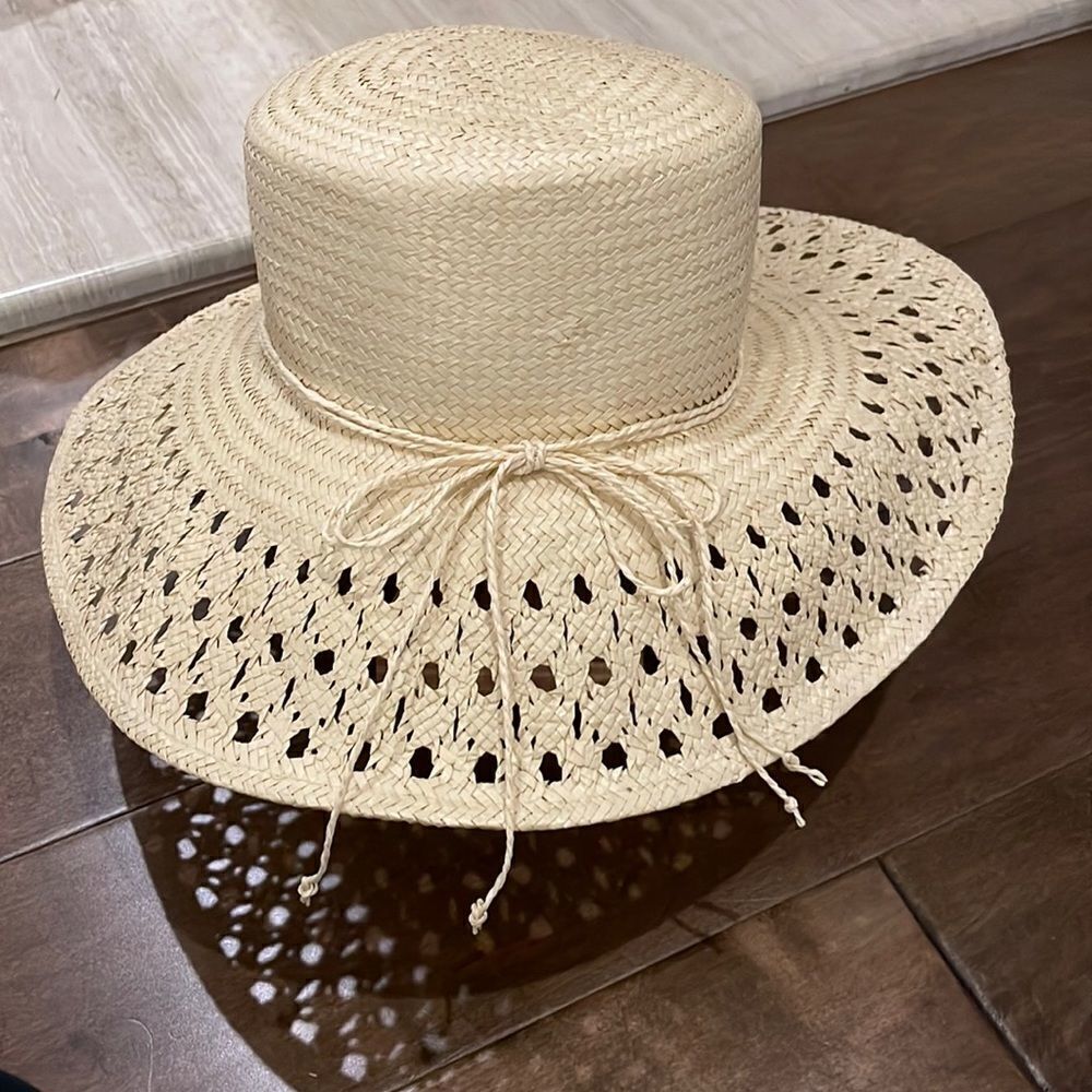 Anthropologie Thalia Woven Bucket Hat Flower Pot NWT Adjustable Sold Out style. - Picture 4 of 8